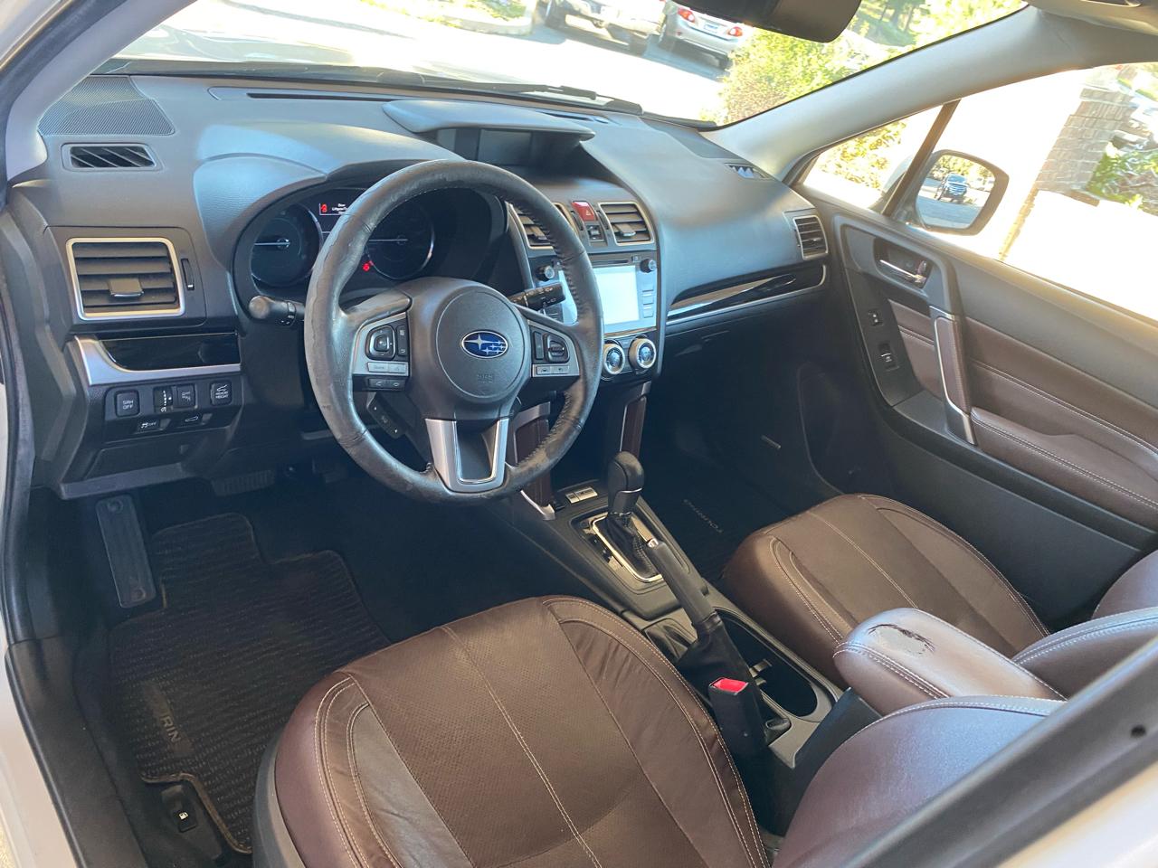 Subaru Forester 2.5i Touring CVT 2017