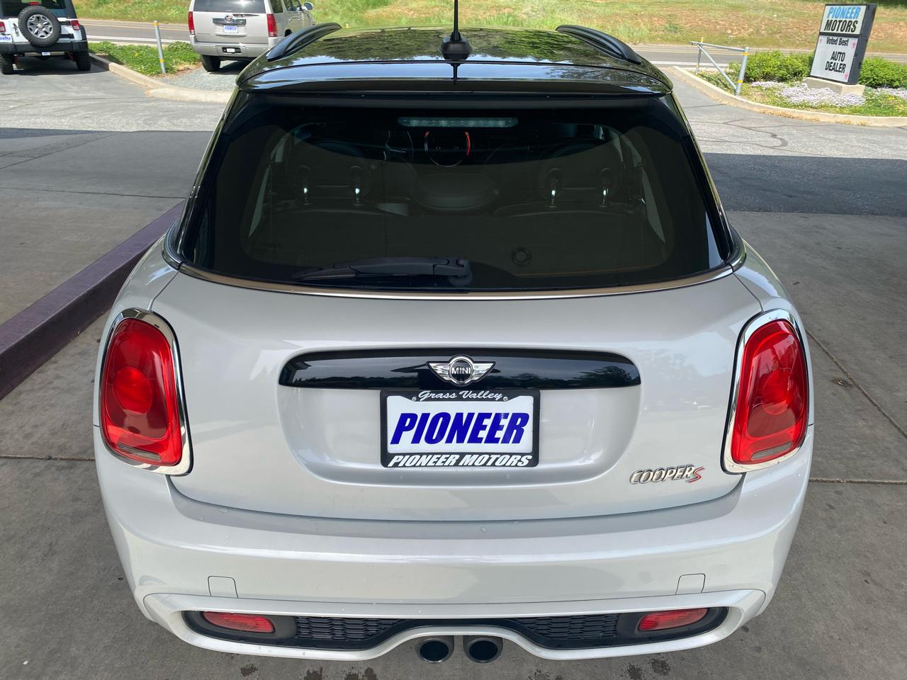 MINI Cooper Hardtop 4 Door 4dr HB S 2016