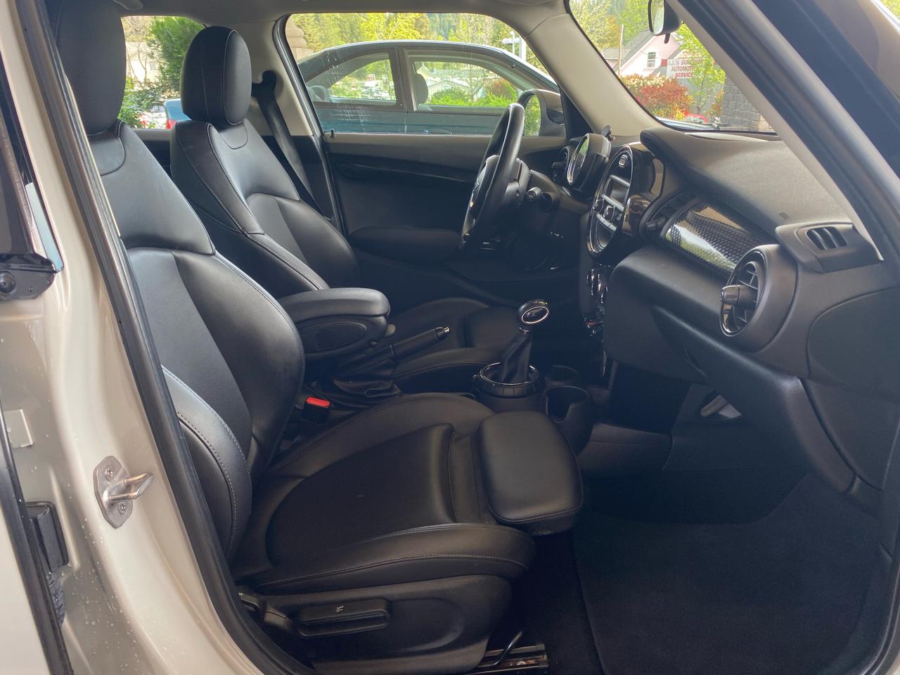 MINI Cooper Hardtop 4 Door 4dr HB S 2016