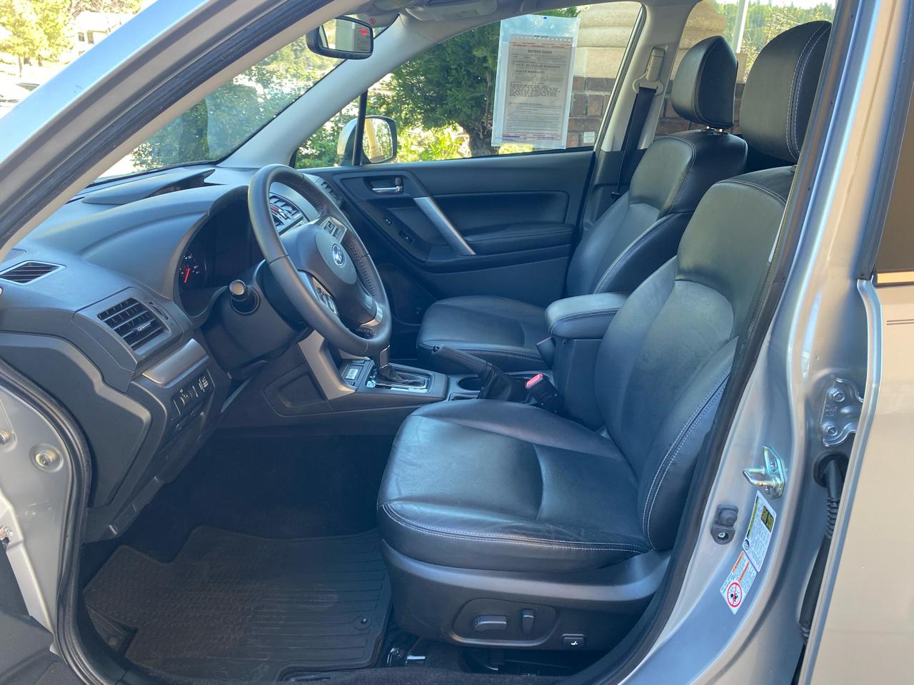 Subaru Forester 4dr CVT 2.5i Touring PZEV 2015