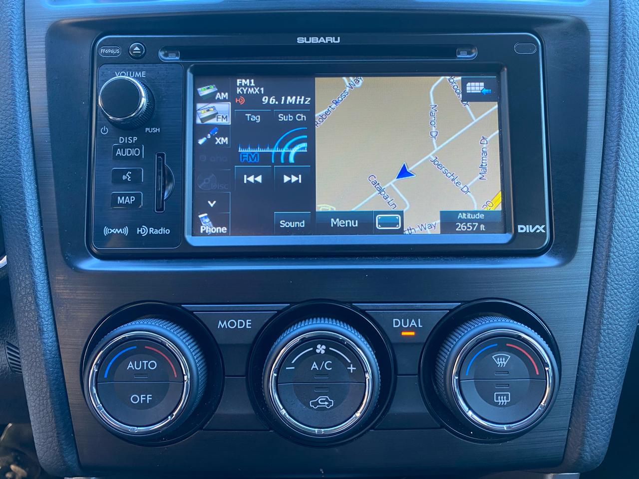 Subaru Forester 4dr CVT 2.5i Touring PZEV 2015