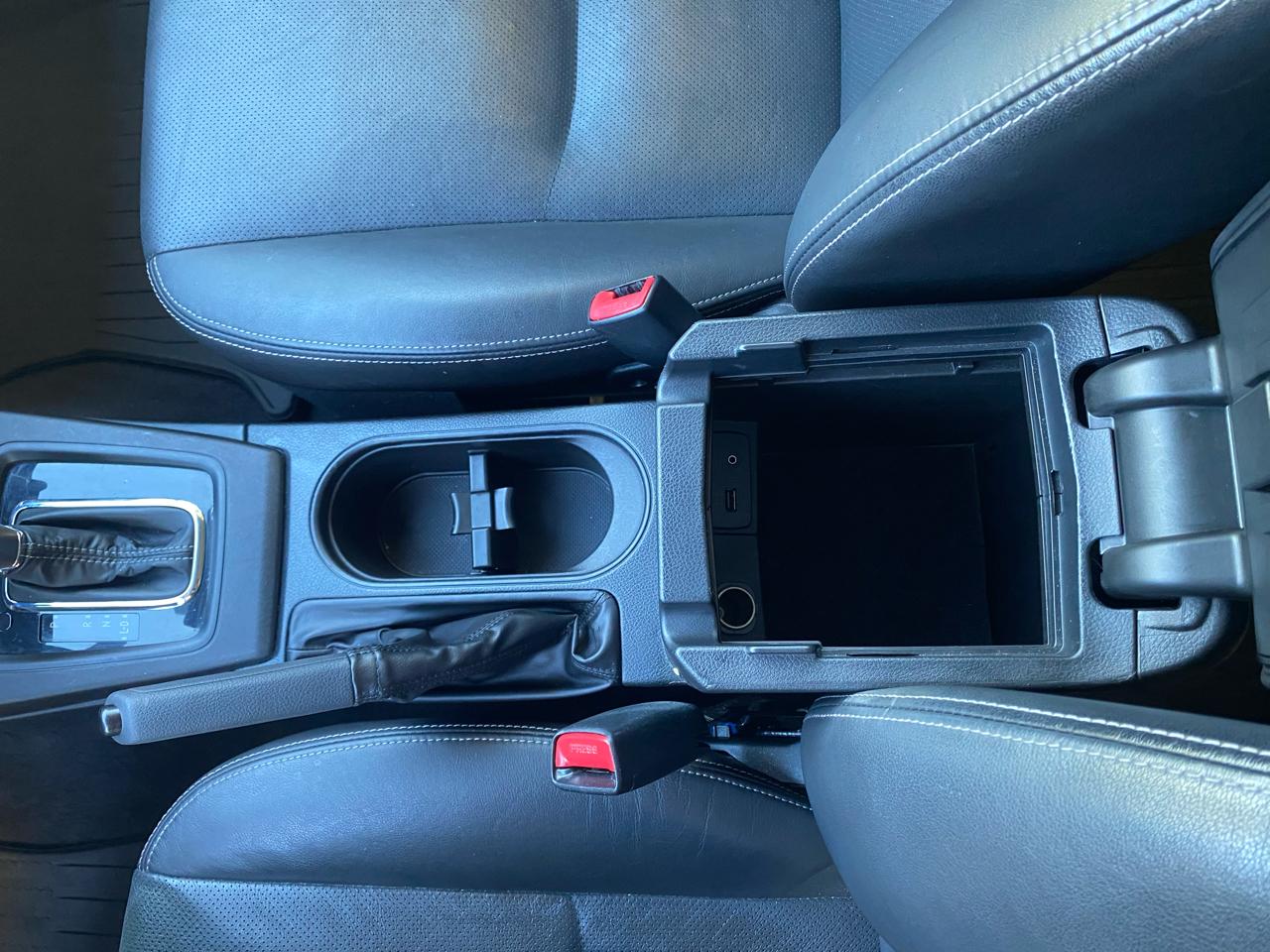 Subaru Forester 4dr CVT 2.5i Touring PZEV 2015