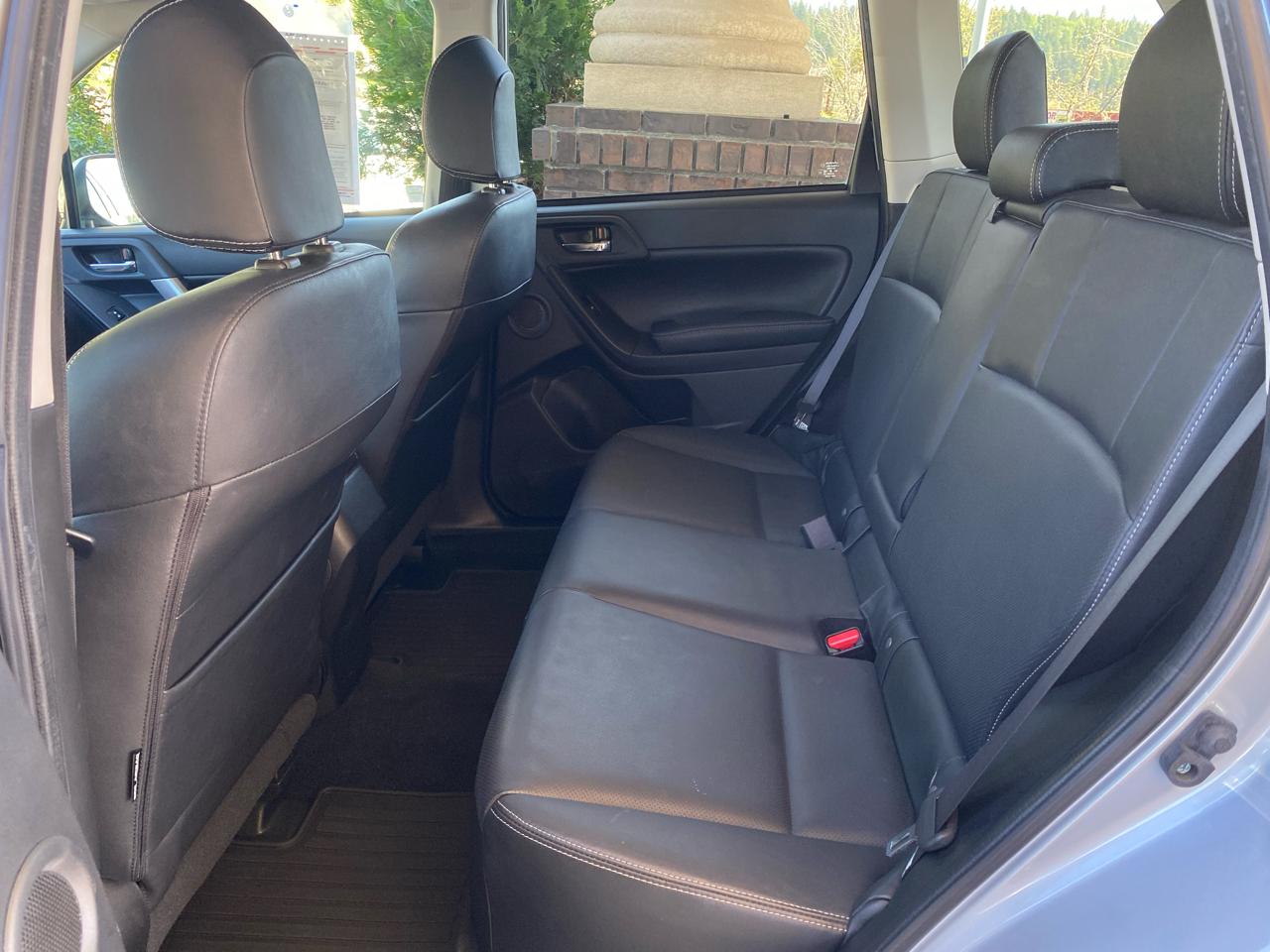 Subaru Forester 4dr CVT 2.5i Touring PZEV 2015