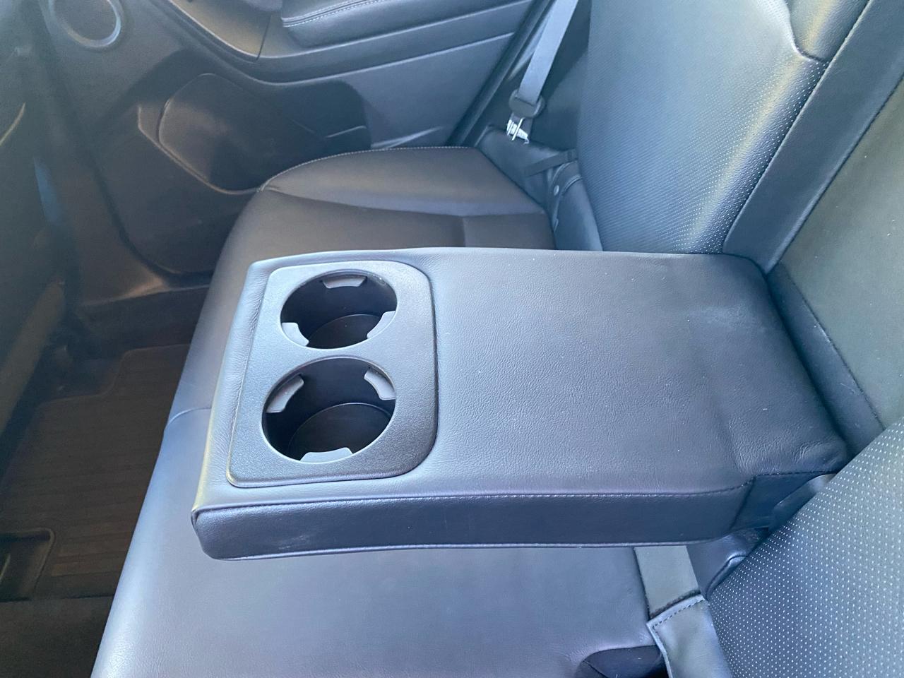 Subaru Forester 4dr CVT 2.5i Touring PZEV 2015