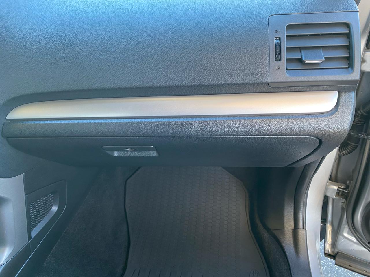 Subaru Forester 4dr CVT 2.5i Touring PZEV 2015