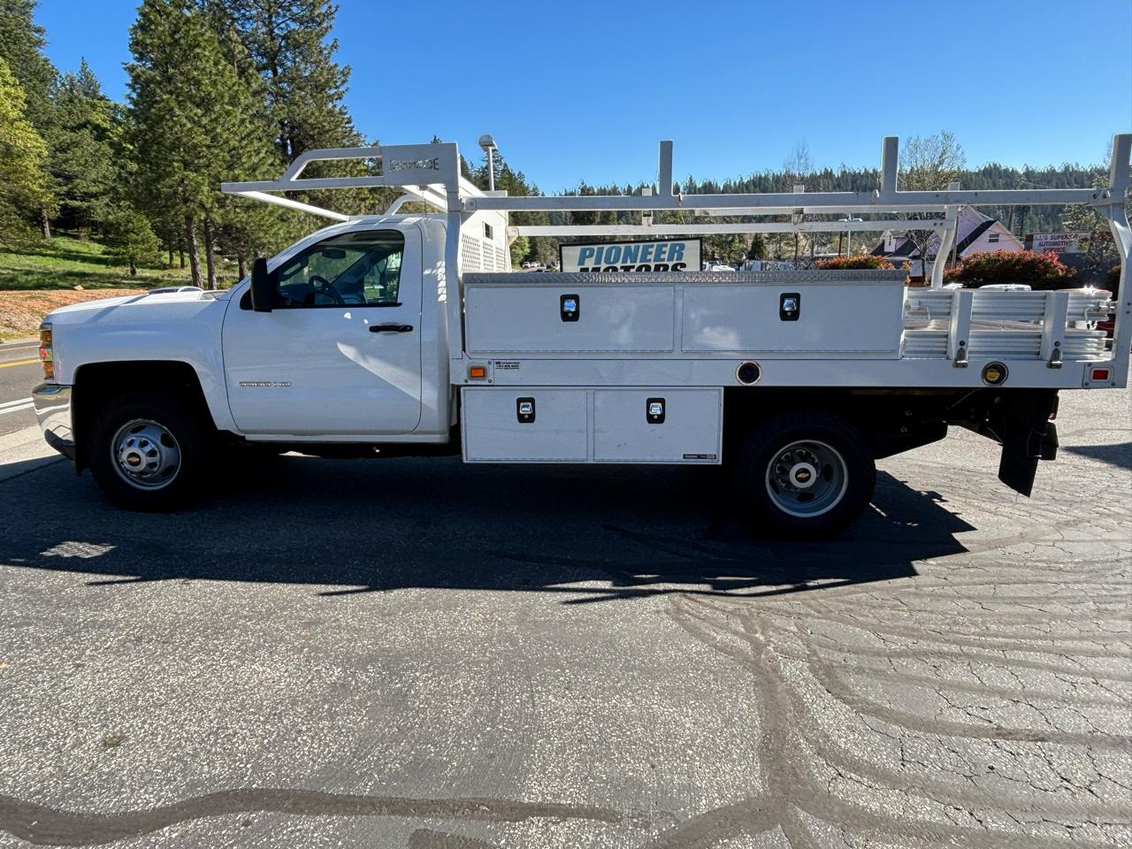 Chevrolet Silverado 3500HD C/C  2015