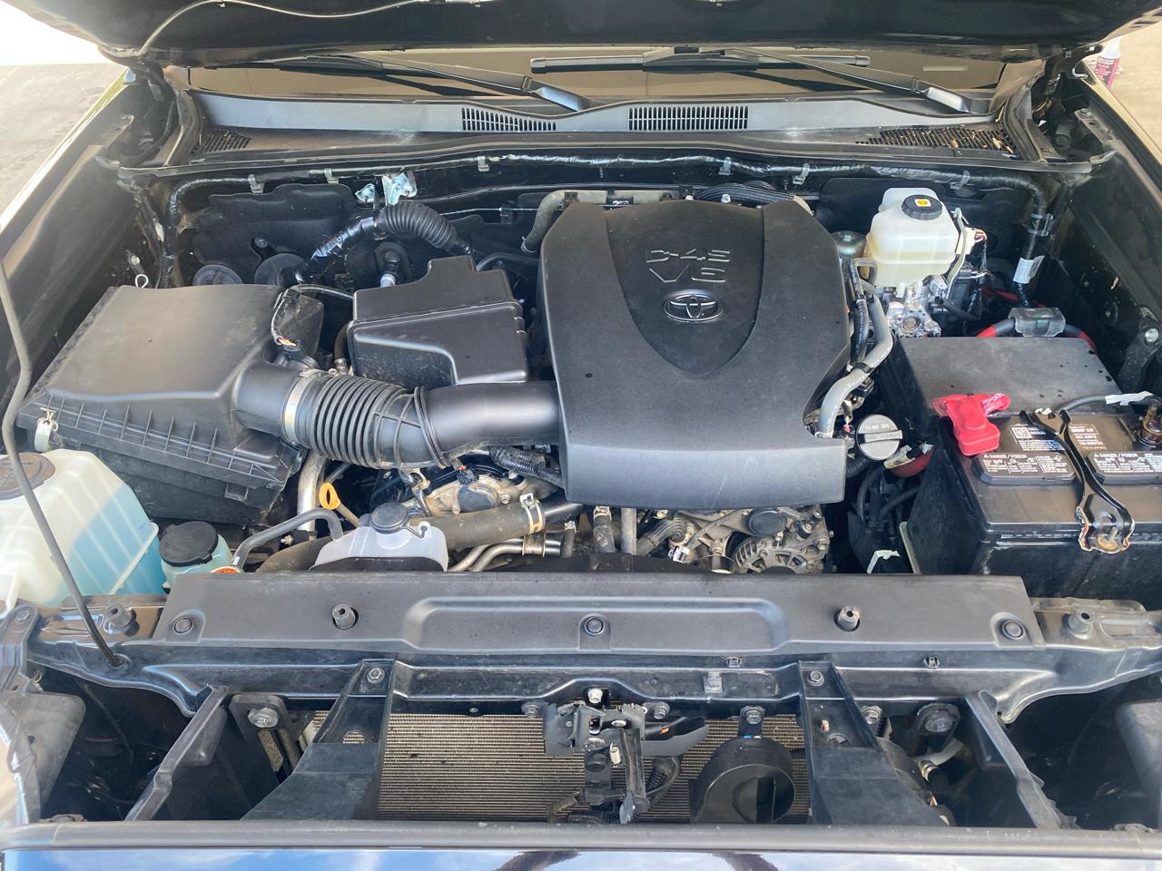 Toyota Tacoma 4WD TRD Off Road Double Cab 5' Bed V6 AT (Natl) 2022