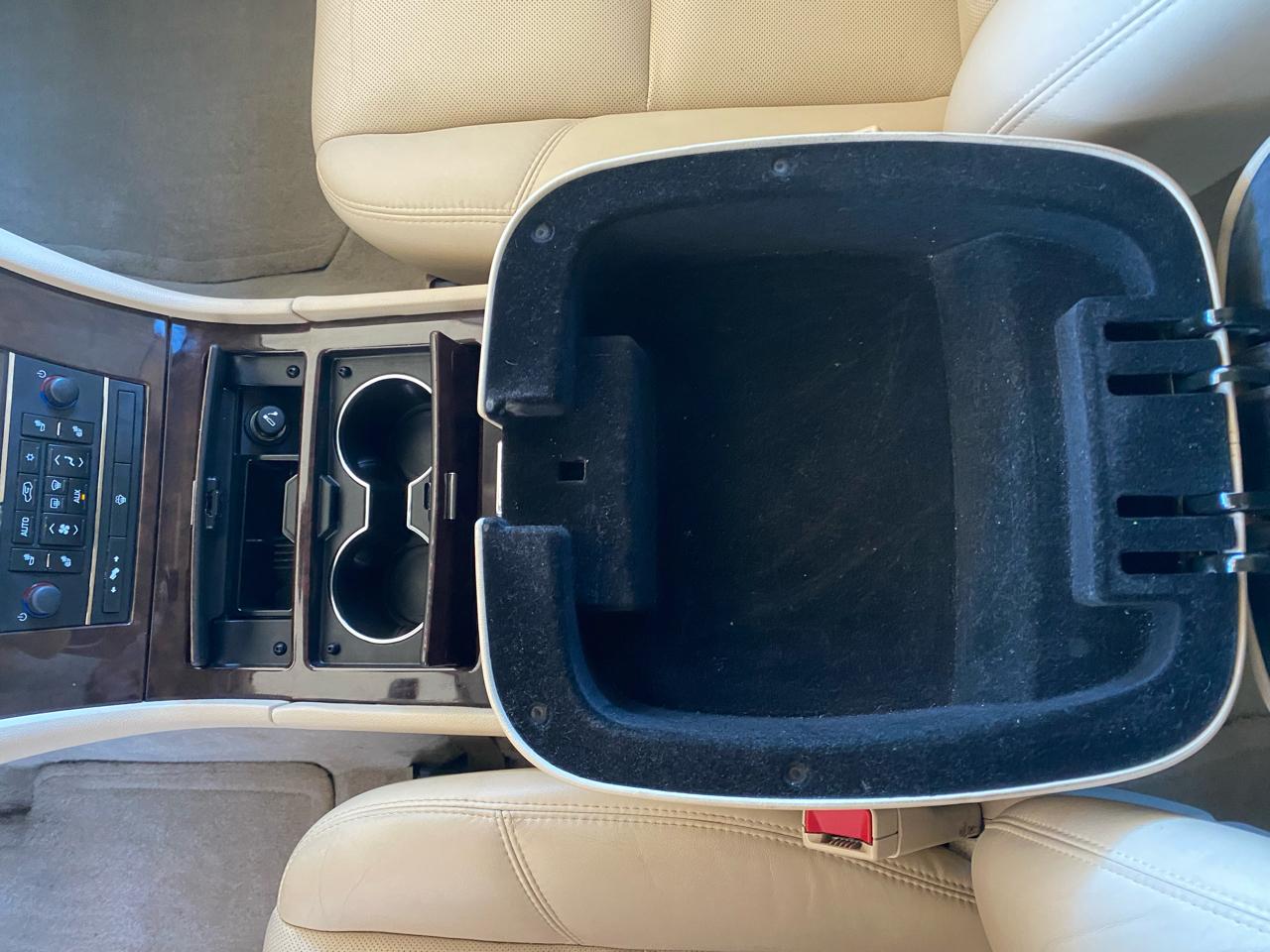 Cadillac Escalade AWD 4dr 2007