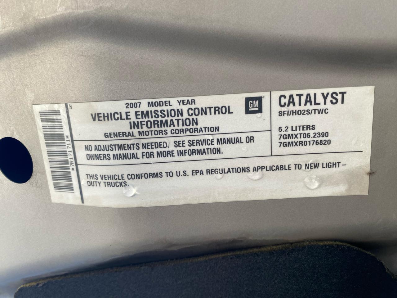 Cadillac Escalade AWD 4dr 2007