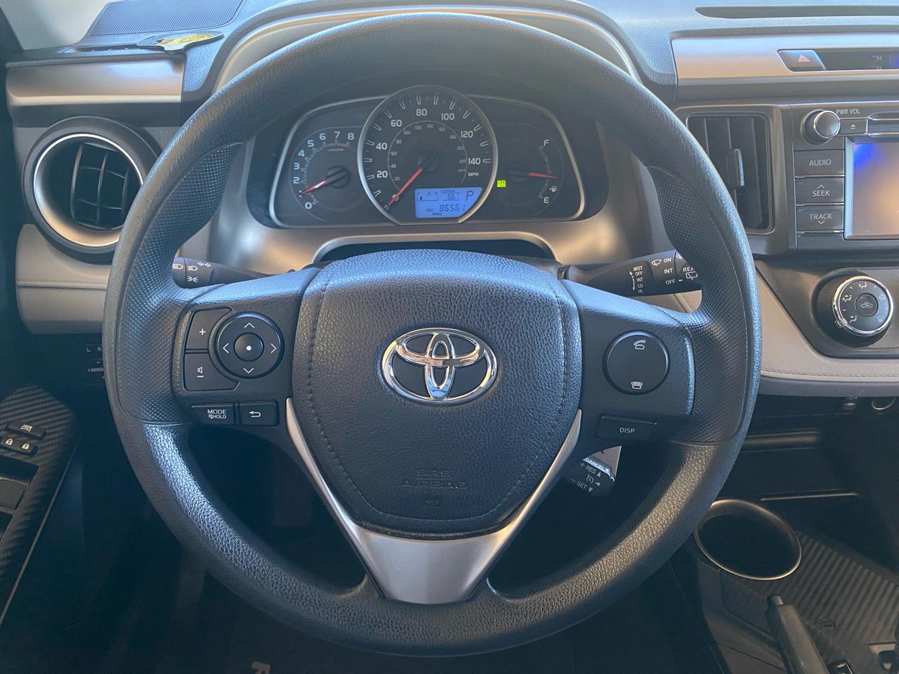 Toyota RAV4 AWD 4dr LE (Natl) 2013