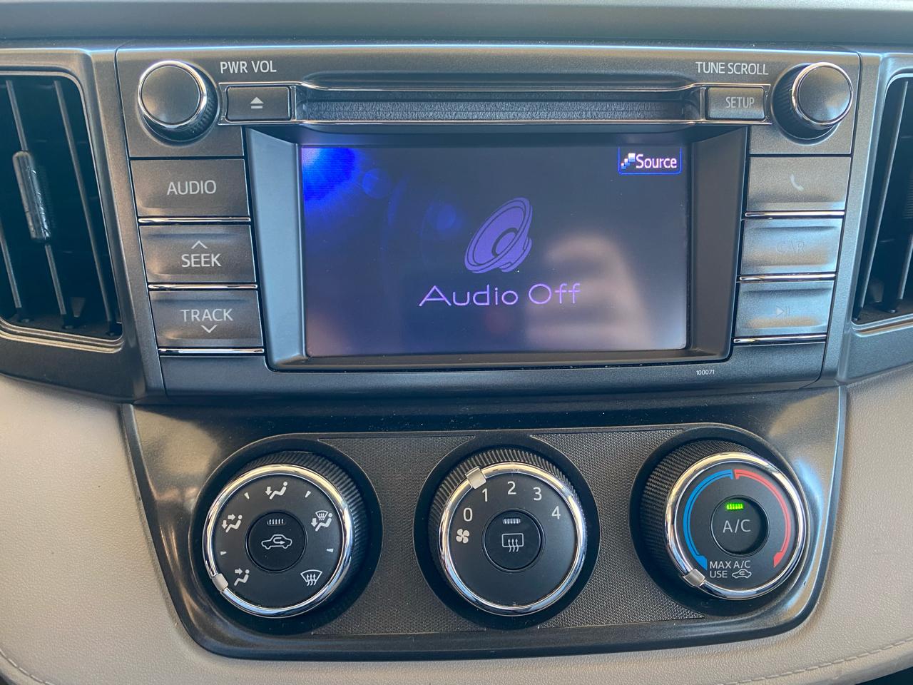 Toyota RAV4 AWD 4dr LE (Natl) 2013