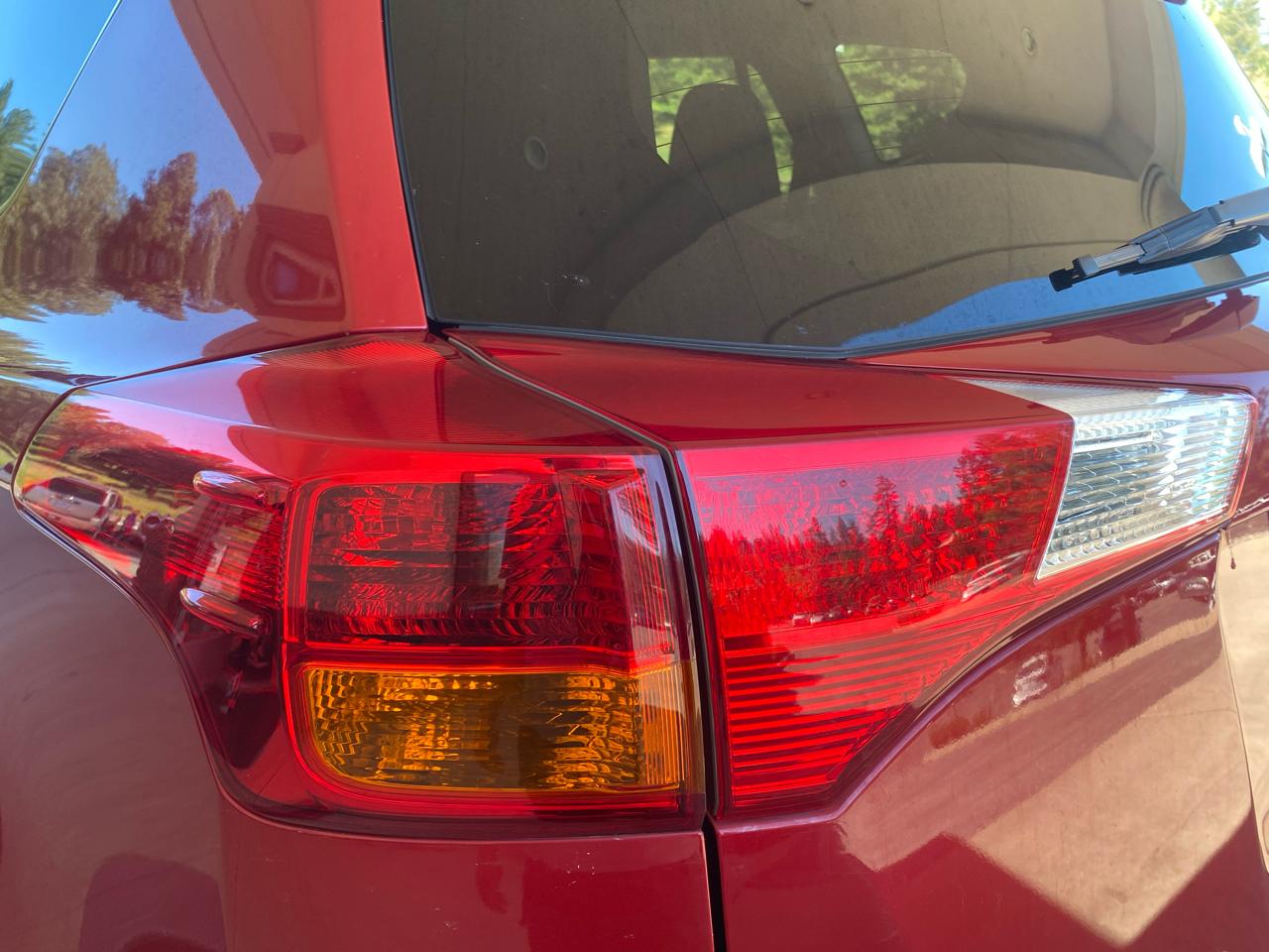 Toyota RAV4 AWD 4dr LE (Natl) 2013