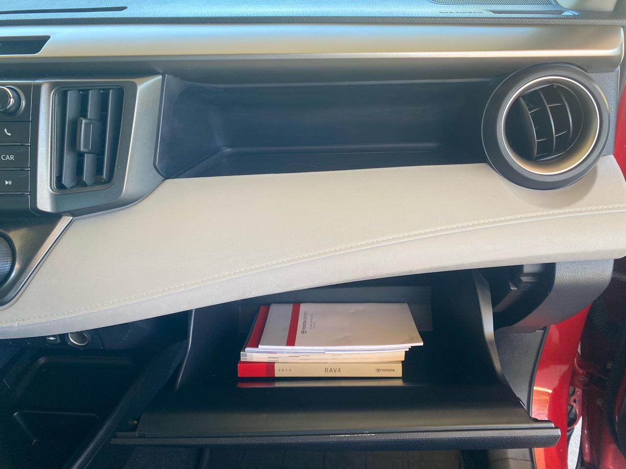 Toyota RAV4 AWD 4dr LE (Natl) 2013