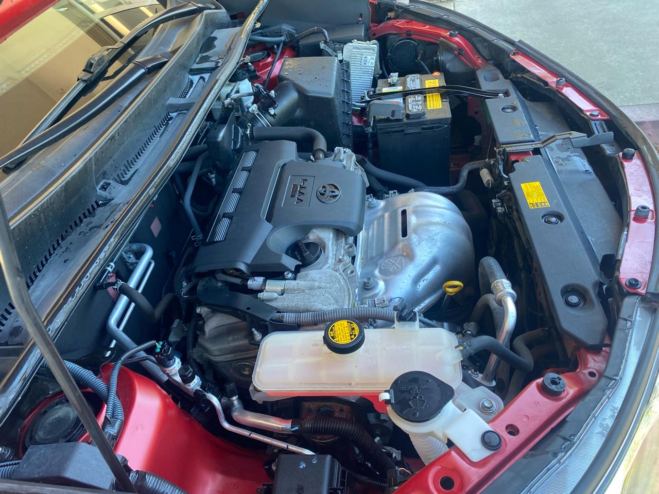 Toyota RAV4 AWD 4dr LE (Natl) 2013