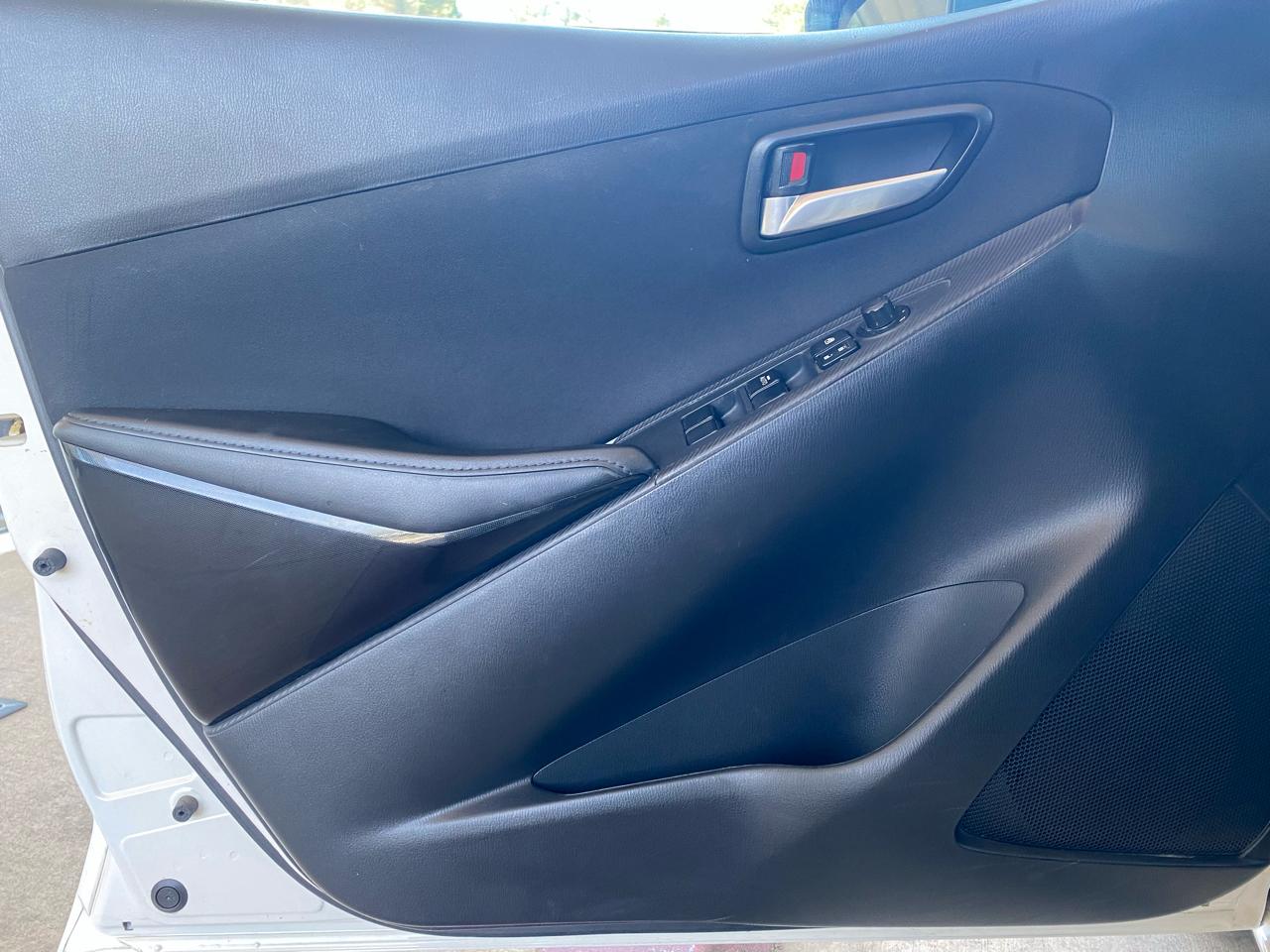 Toyota Yaris iA Auto (Natl) 2017