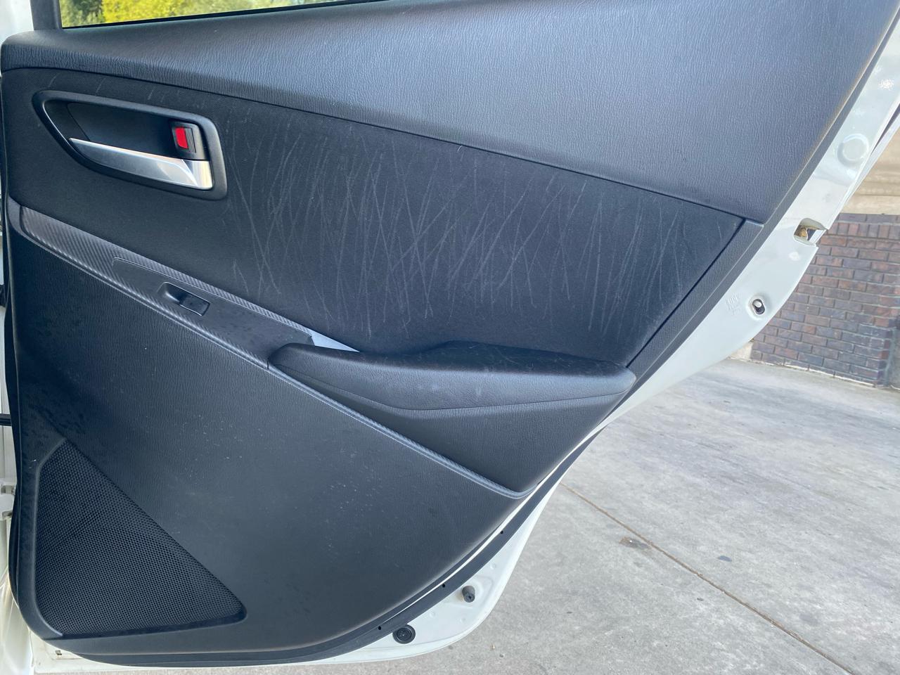 Toyota Yaris iA Auto (Natl) 2017