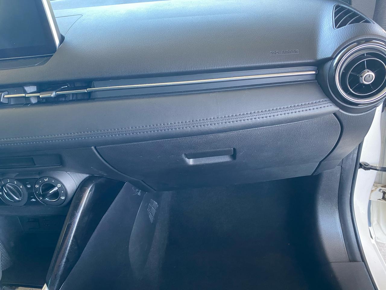 Toyota Yaris iA Auto (Natl) 2017