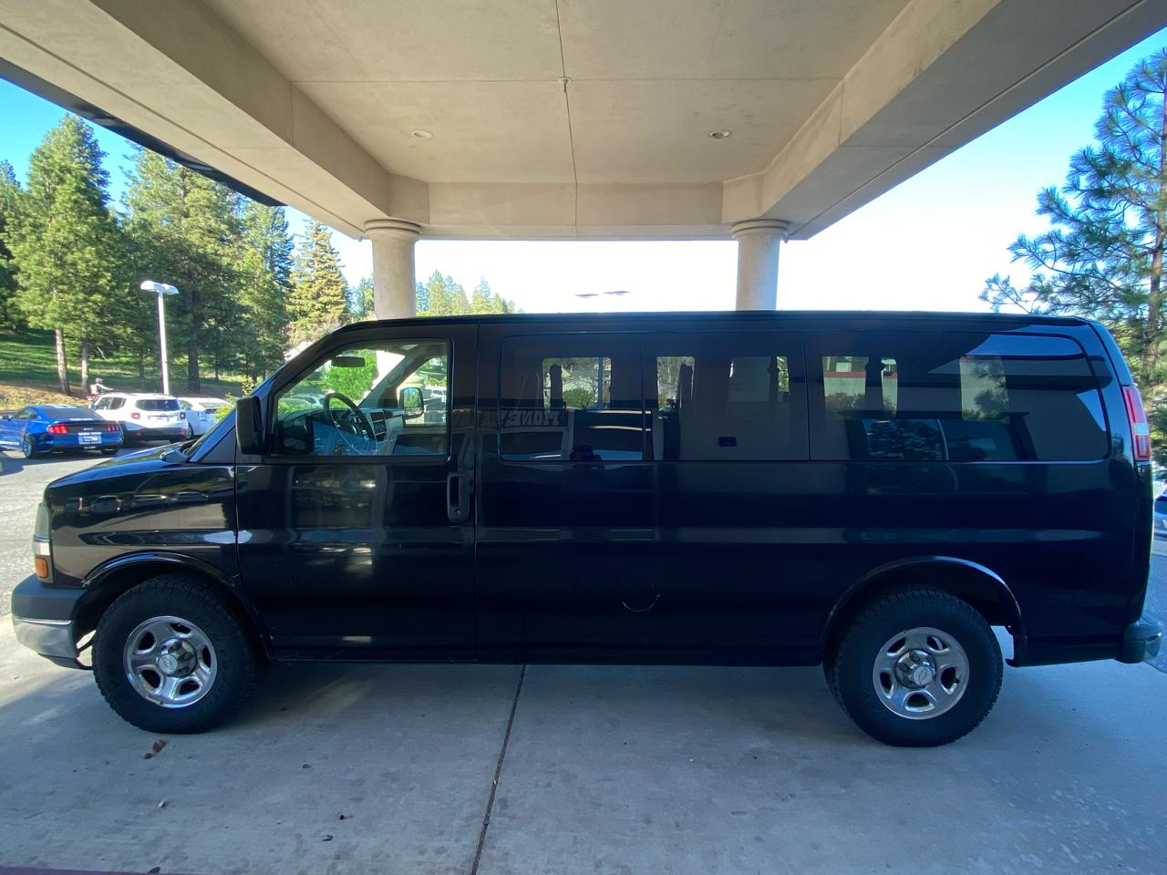 Chevrolet Express Cargo Van 1500 135" WB YF7 Upfitter 2008