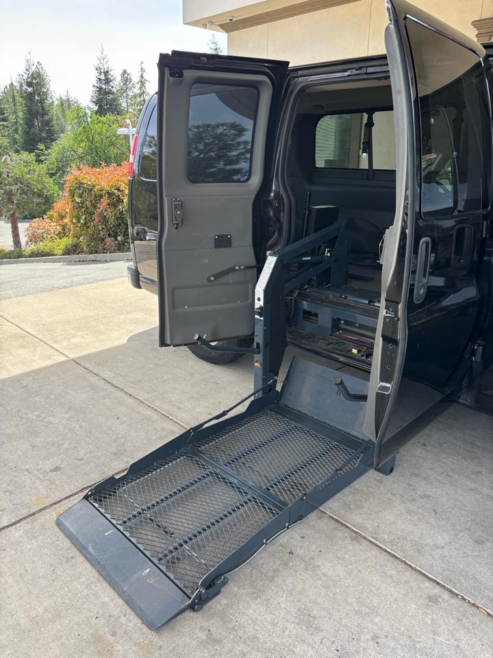 Chevrolet Express Cargo Van 1500 135" WB YF7 Upfitter 2008