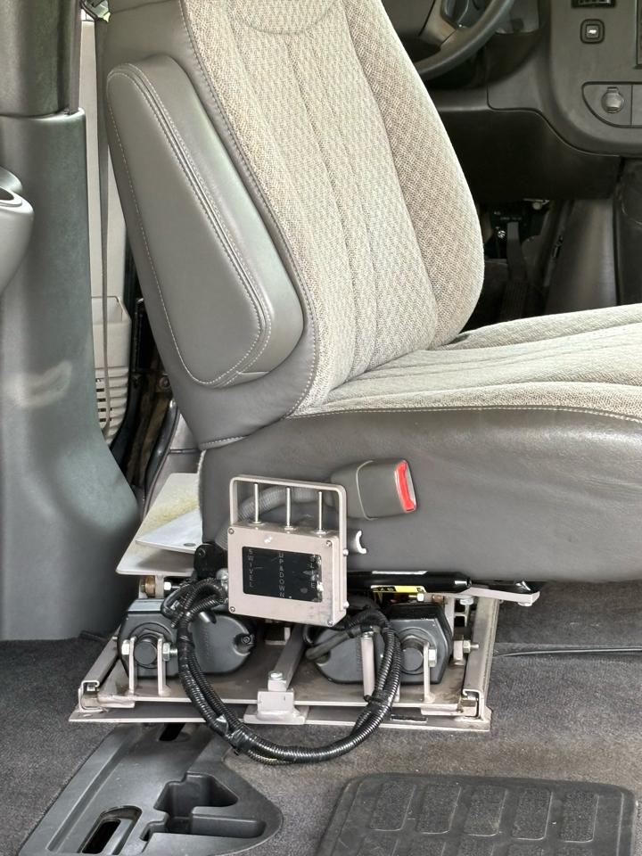 Chevrolet Express Cargo Van 1500 135" WB YF7 Upfitter 2008