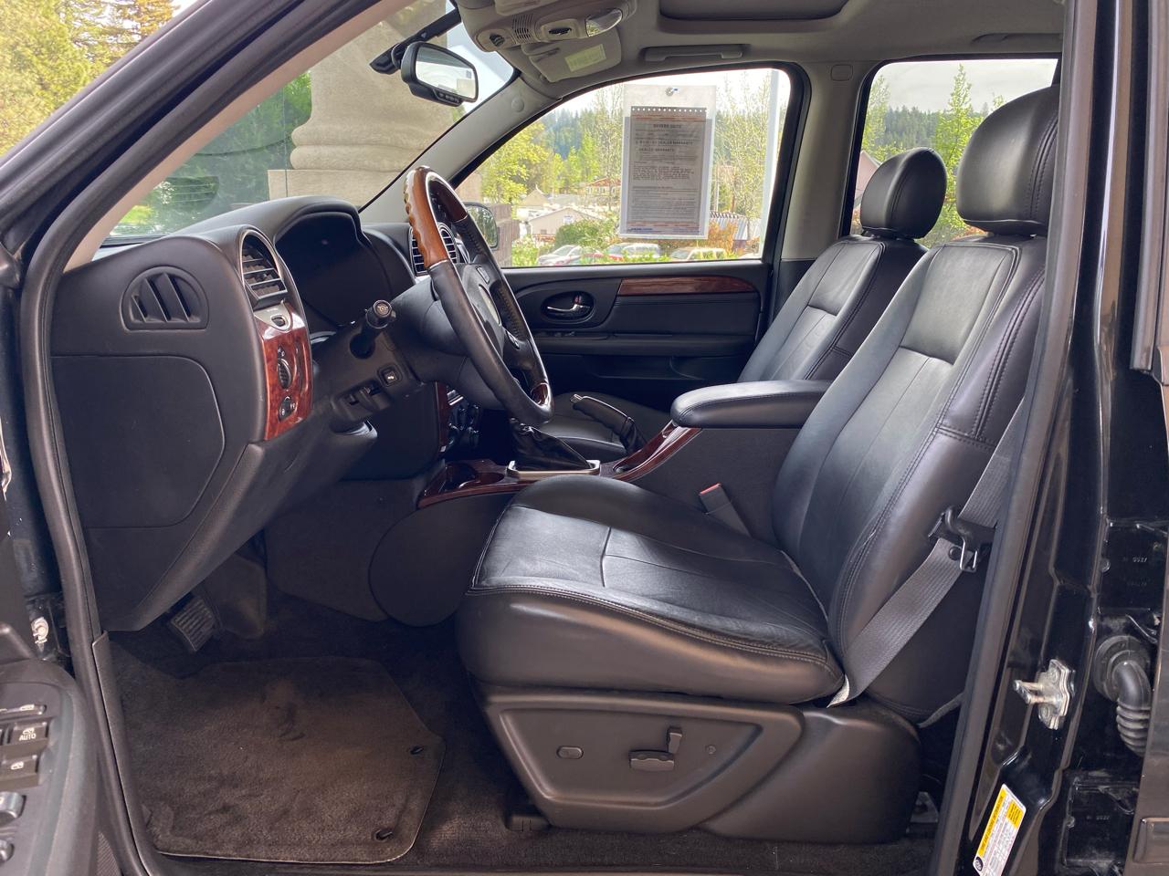 GMC Envoy 4WD 4dr Denali 2008