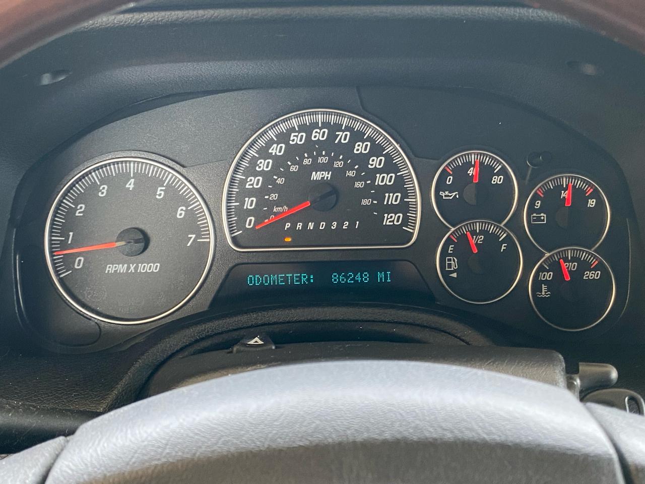 GMC Envoy 4WD 4dr Denali 2008