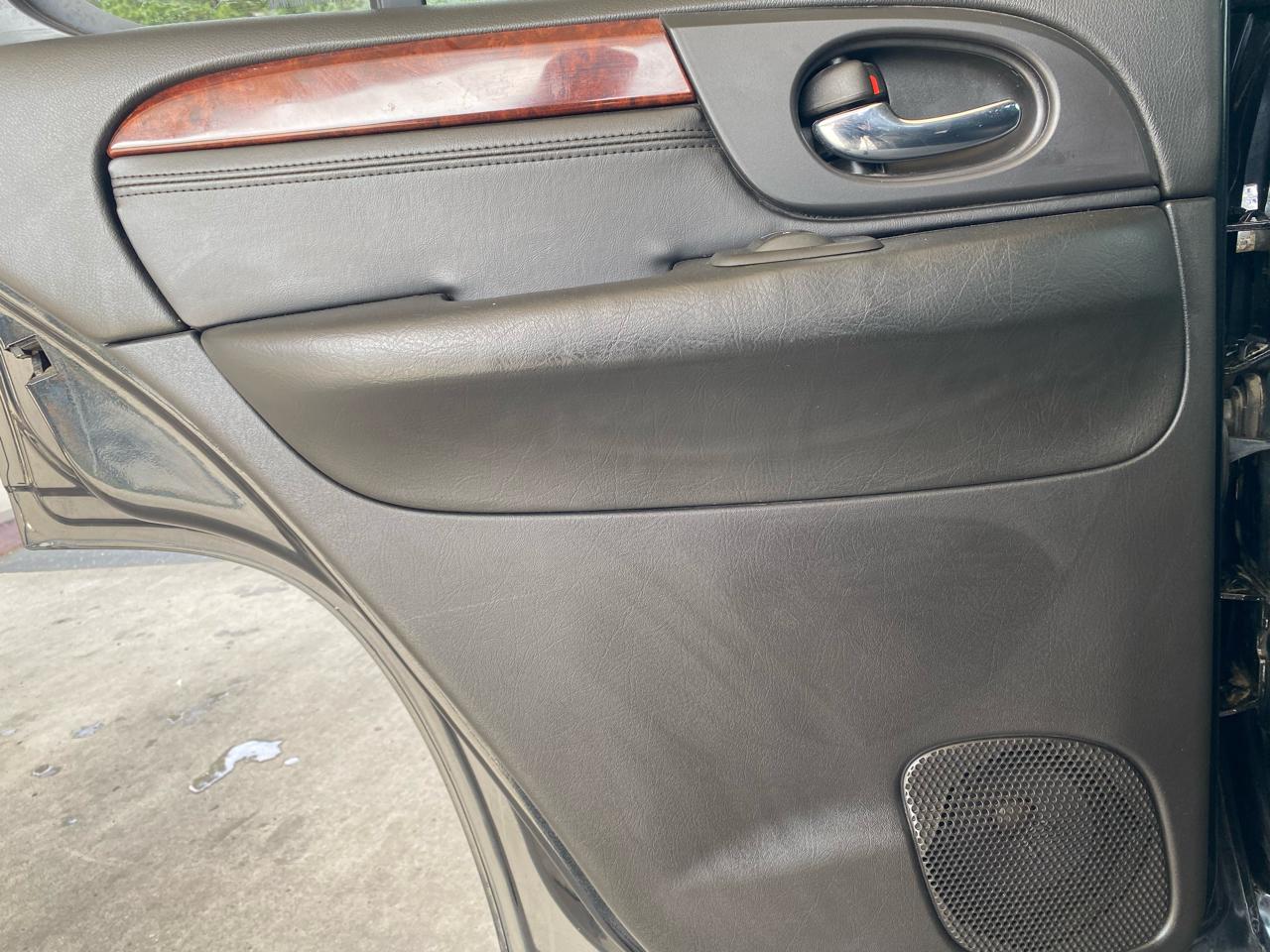 GMC Envoy 4WD 4dr Denali 2008