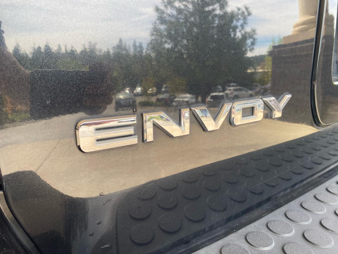 GMC Envoy 4WD 4dr Denali 2008