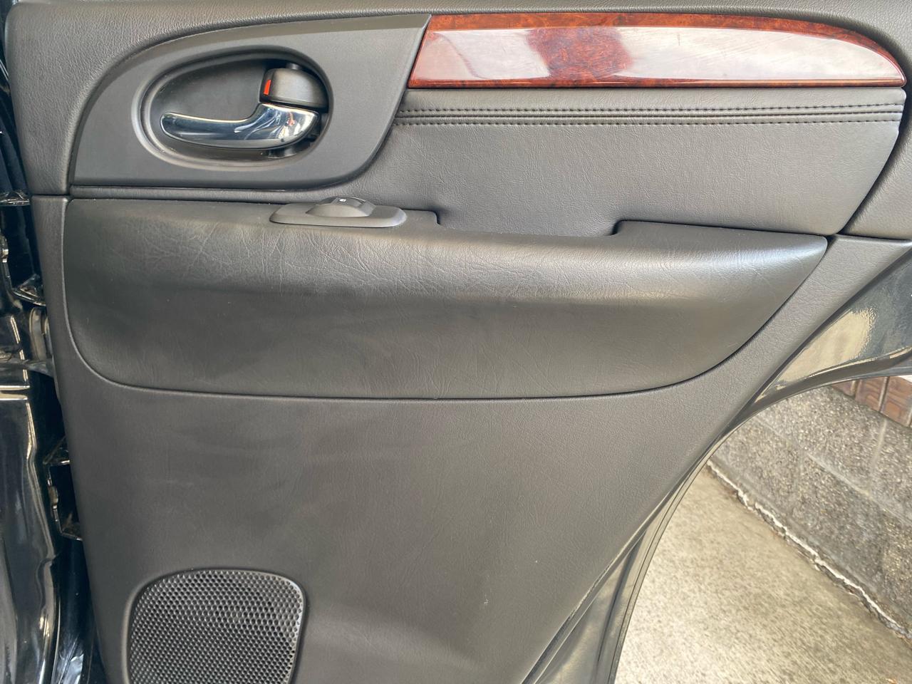 GMC Envoy 4WD 4dr Denali 2008