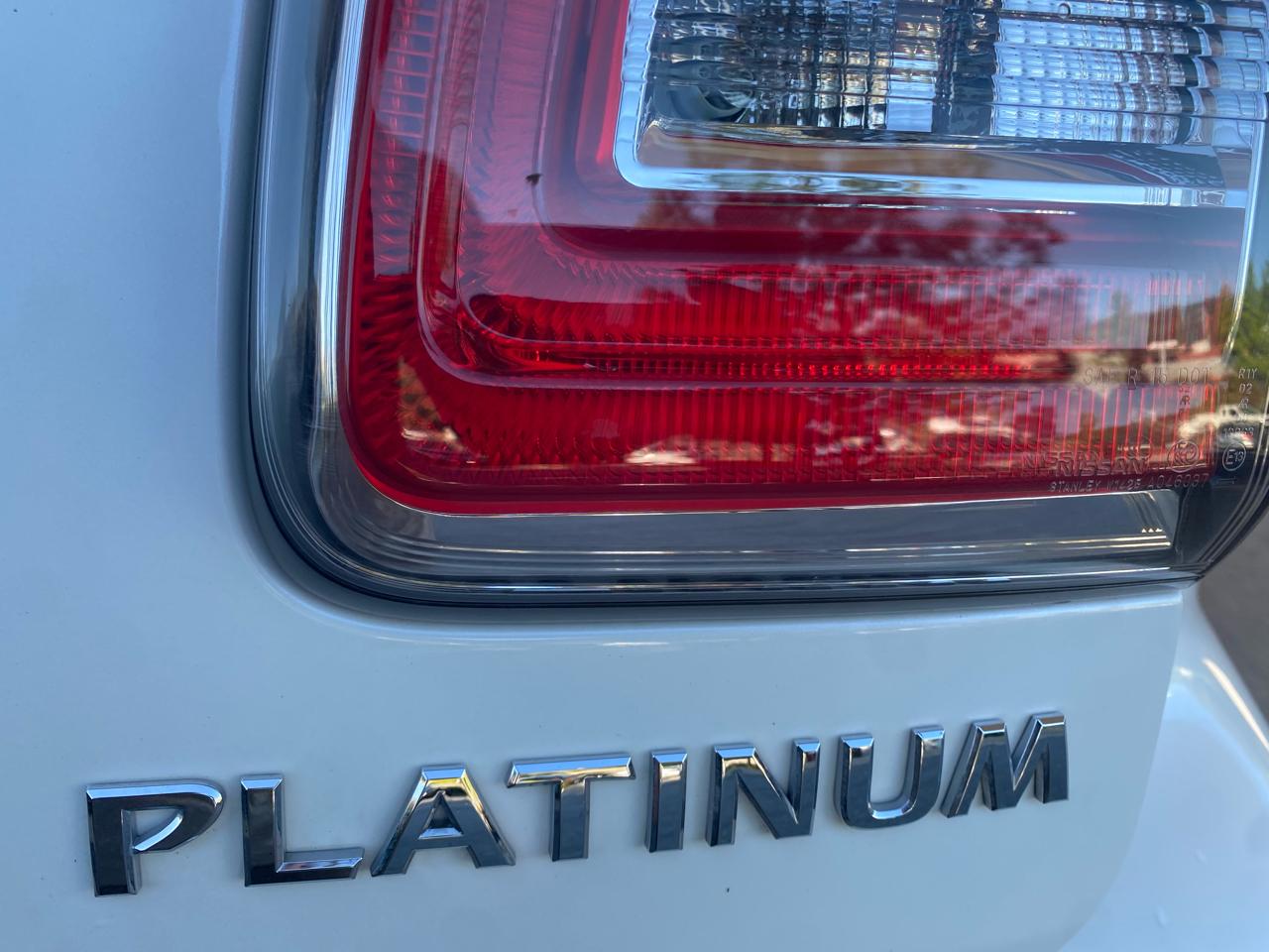 Nissan Armada 4x4 Platinum 2017