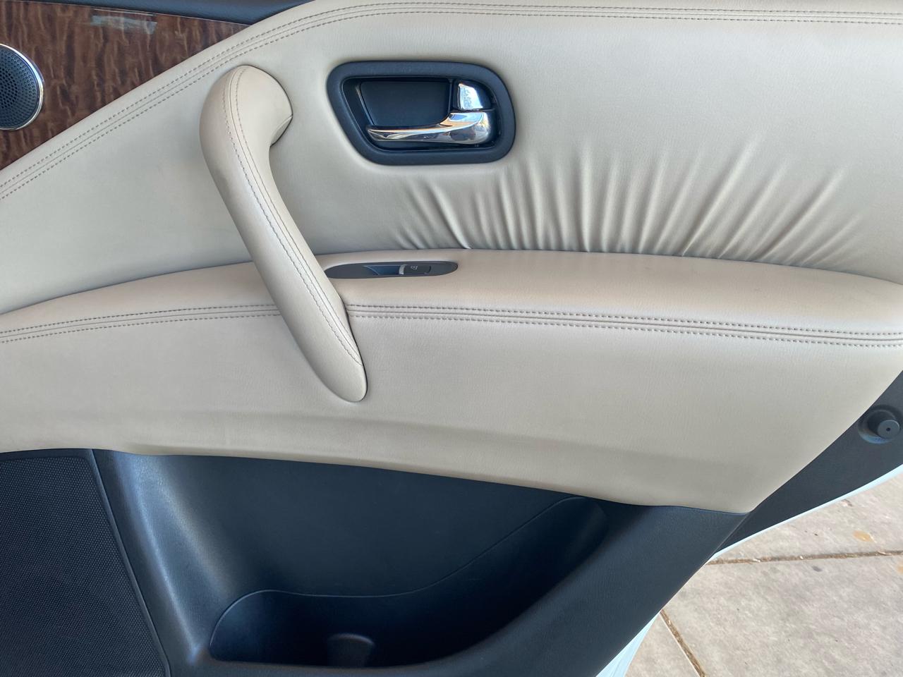 Nissan Armada 4x4 Platinum 2017