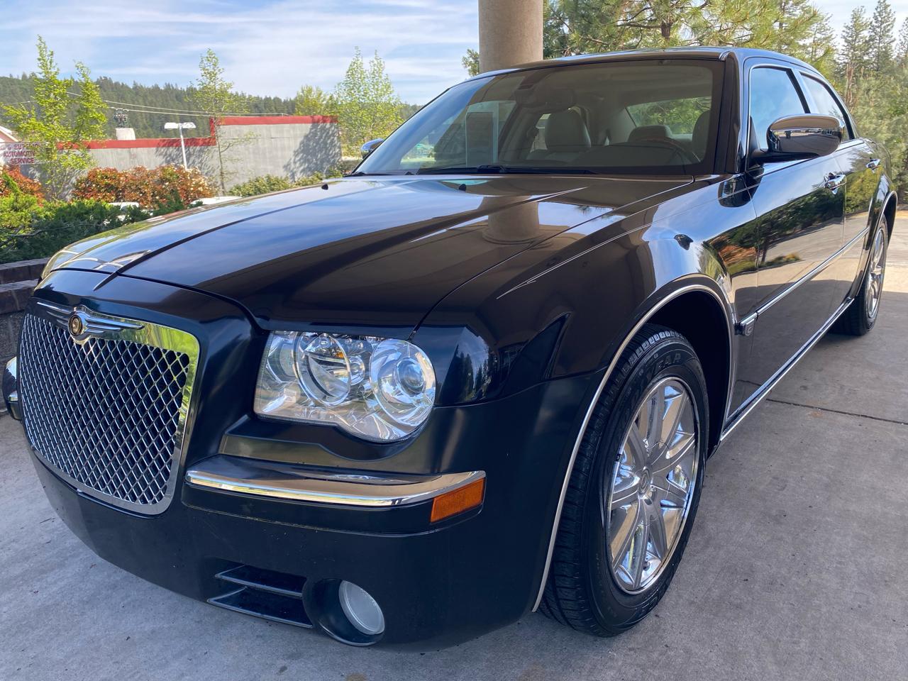 Chrysler 300 4dr Sdn 300C RWD 2007