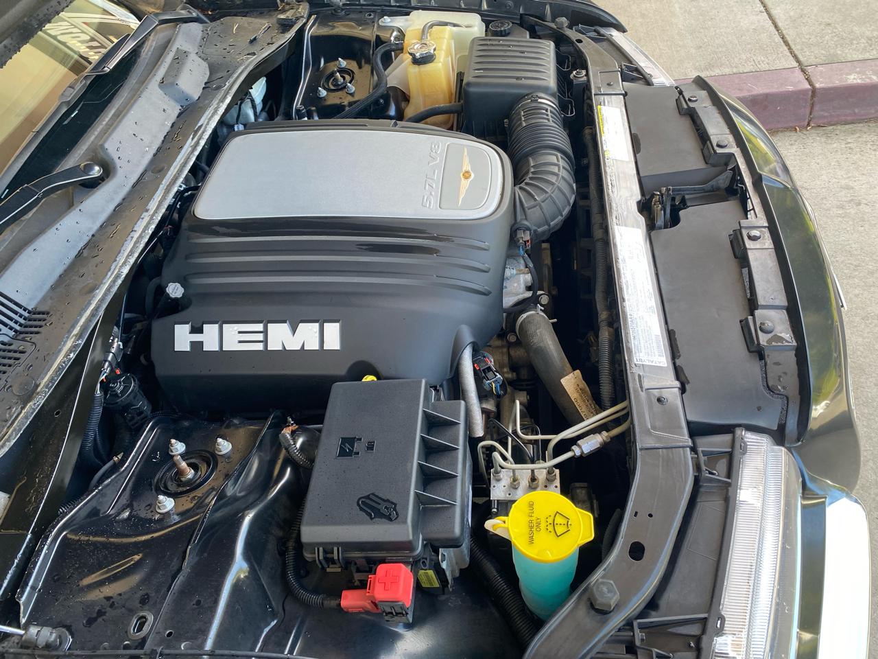 Chrysler 300 4dr Sdn 300C RWD 2007