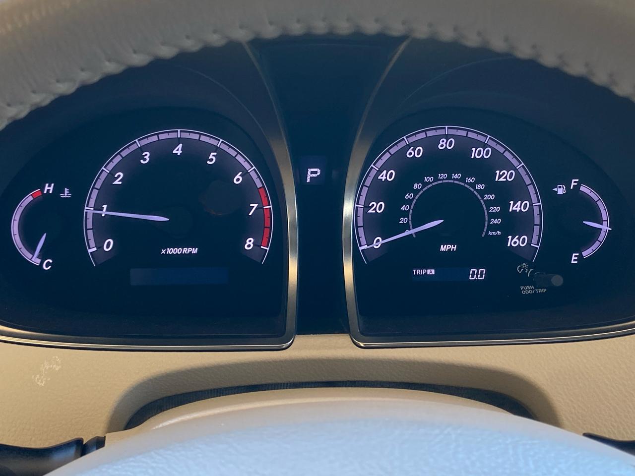 Toyota Avalon 4dr Sdn (Natl) 2011