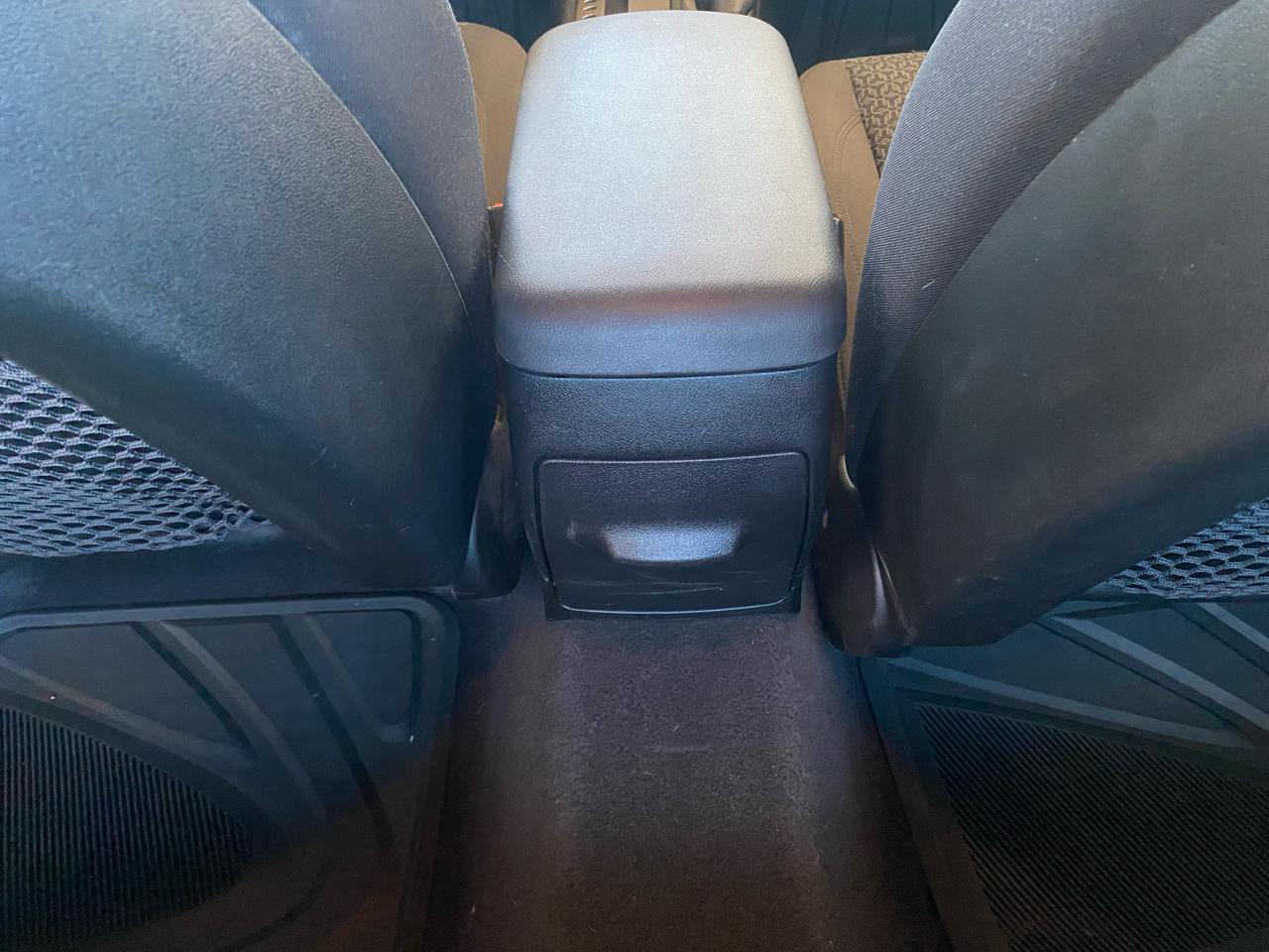 Pontiac G6 4dr Sdn w/1SA 2009