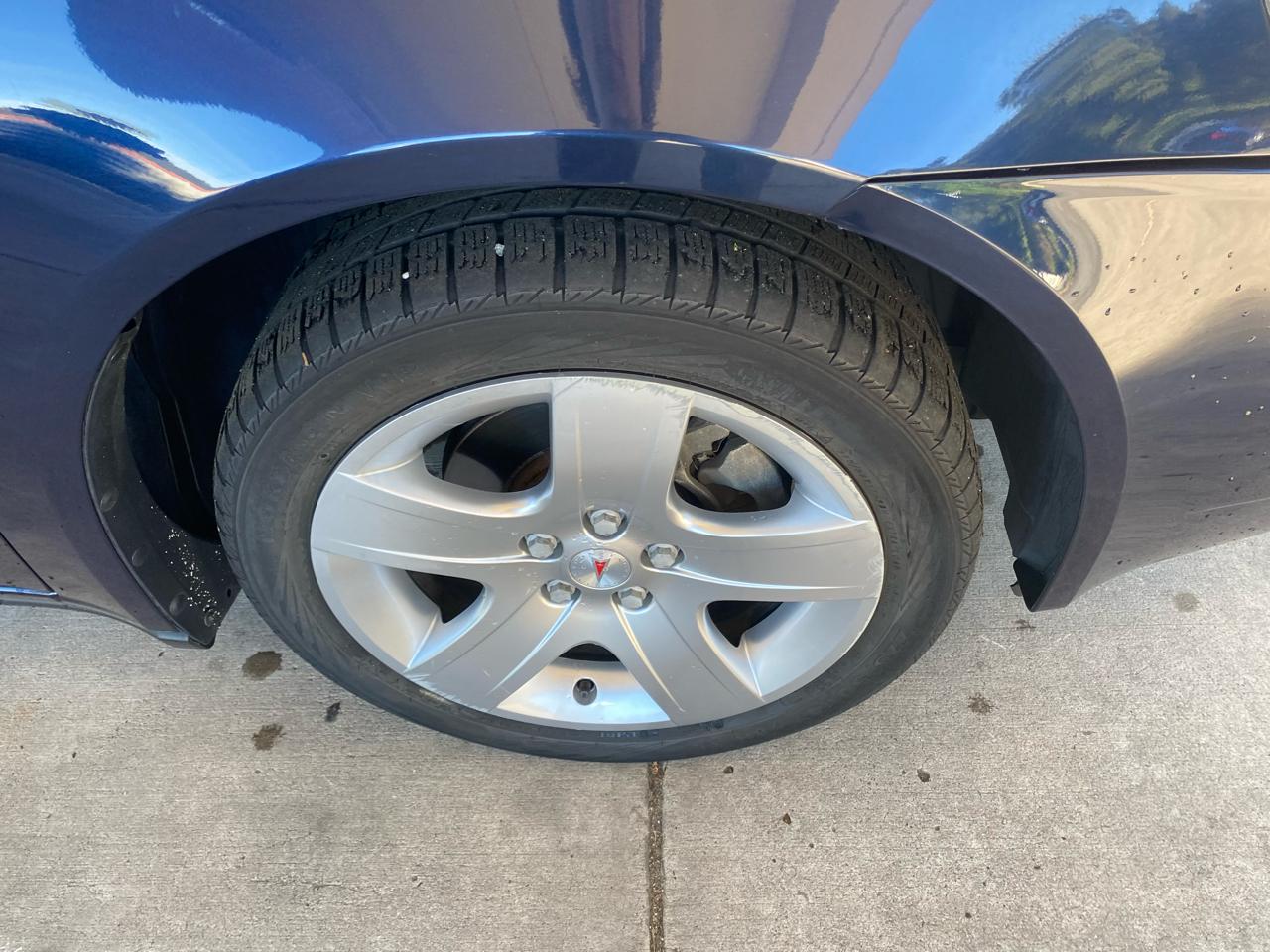 Pontiac G6 4dr Sdn w/1SA 2009