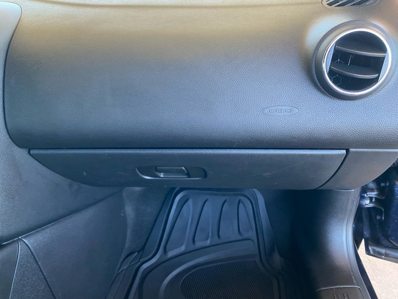 Pontiac G6 4dr Sdn w/1SA 2009