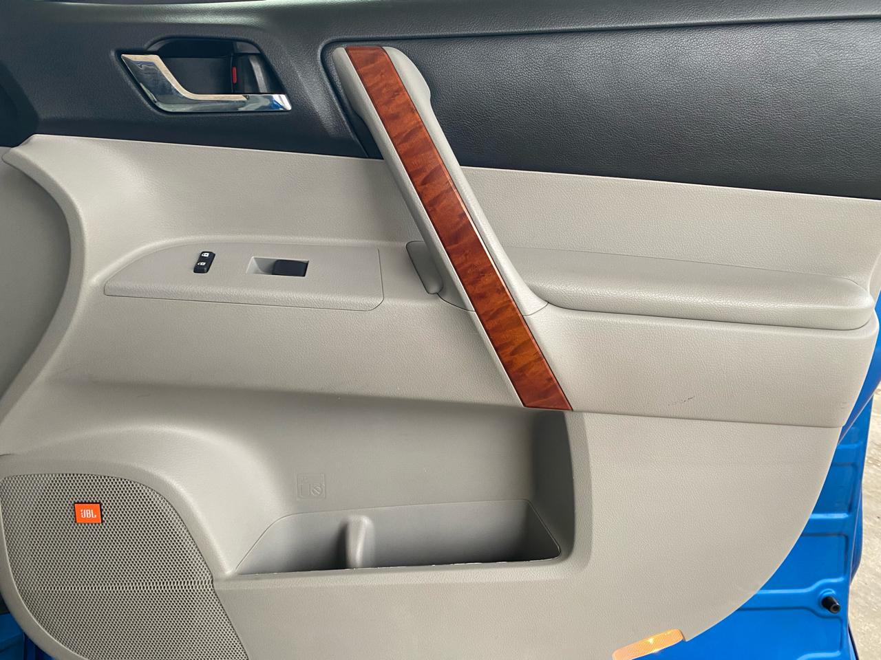 Toyota Highlander  2008