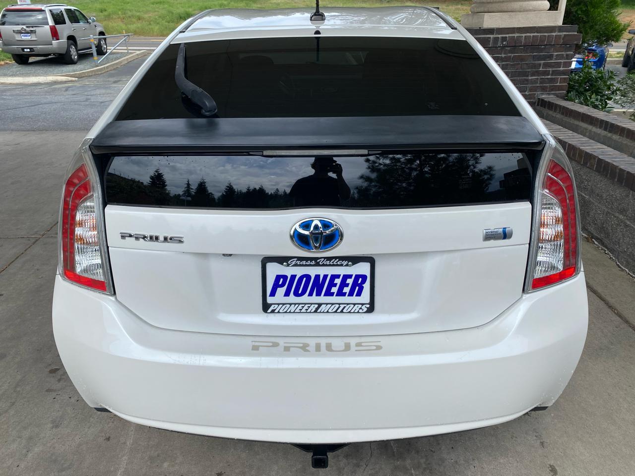 Toyota Prius  2013