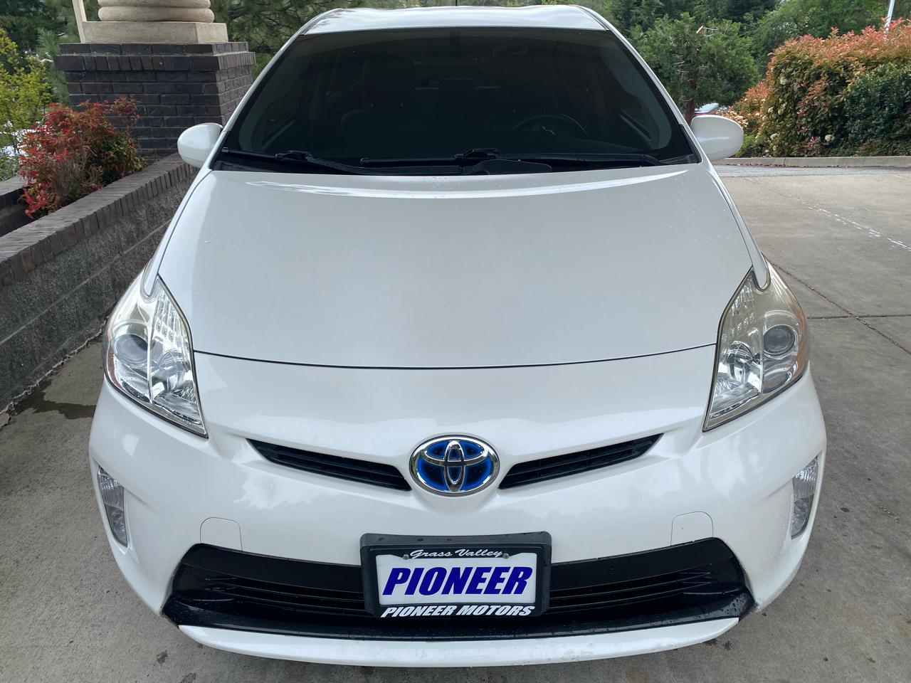 Toyota Prius  2013