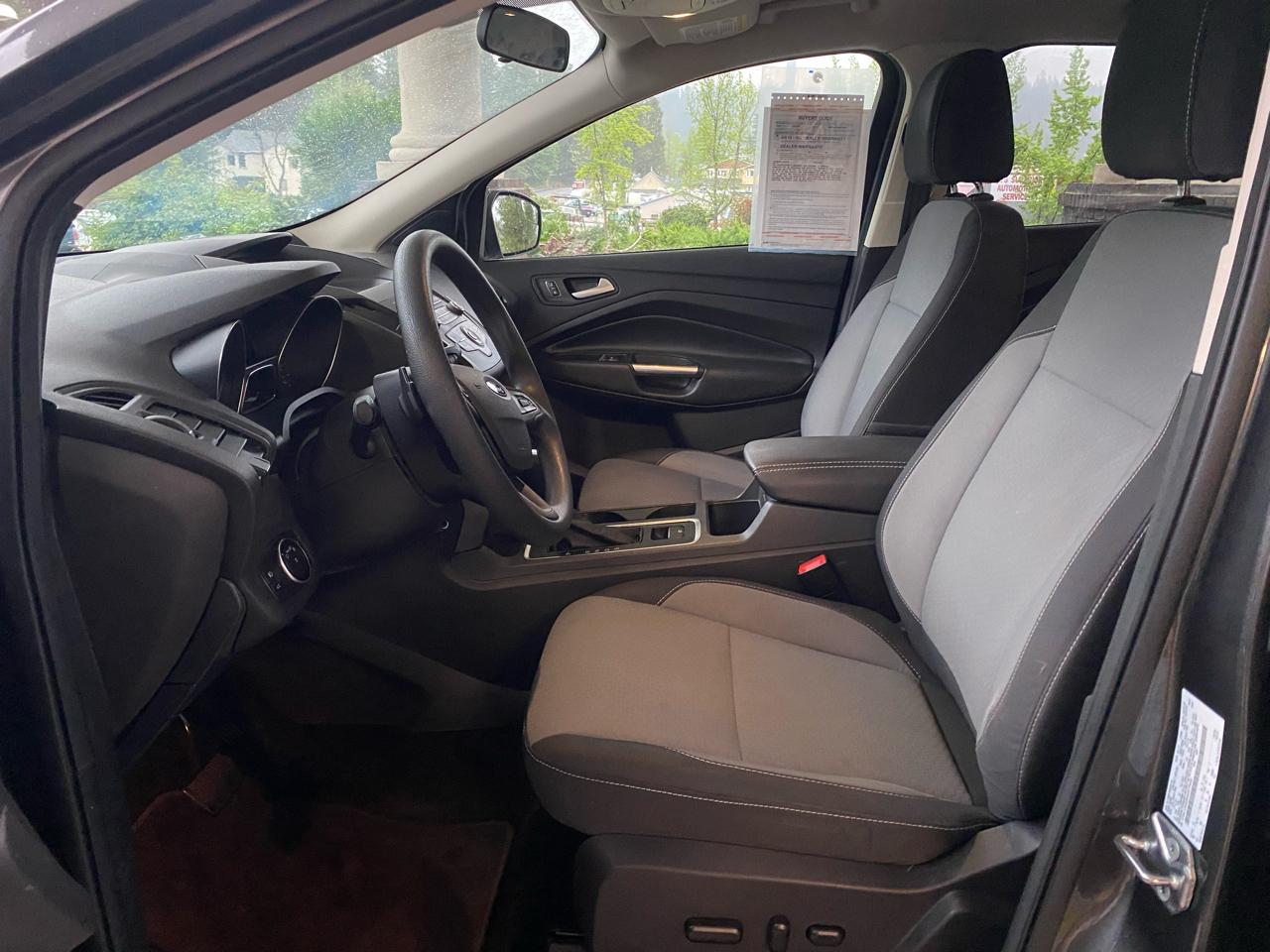 Ford Escape SE FWD 2017