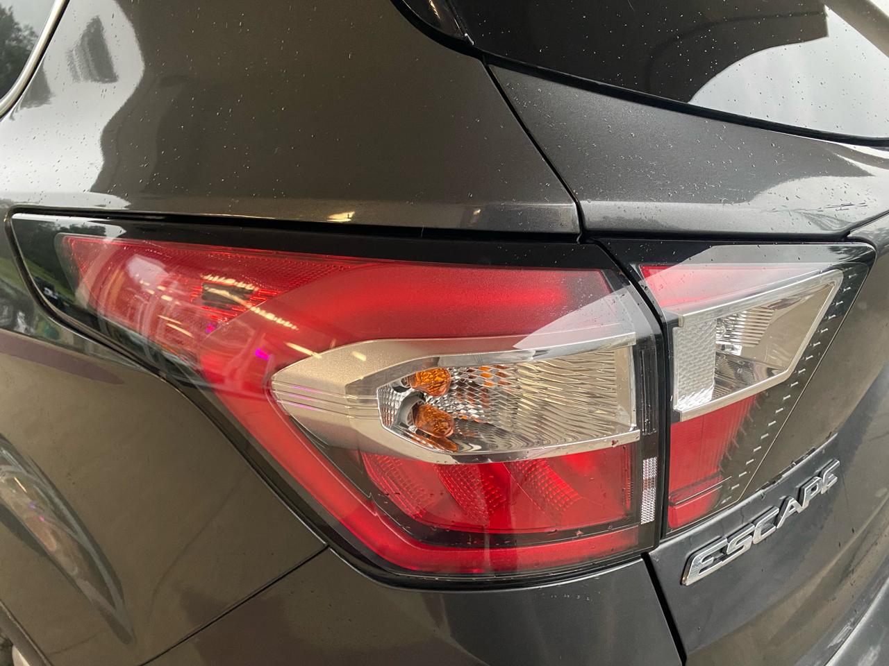 Ford Escape SE FWD 2017