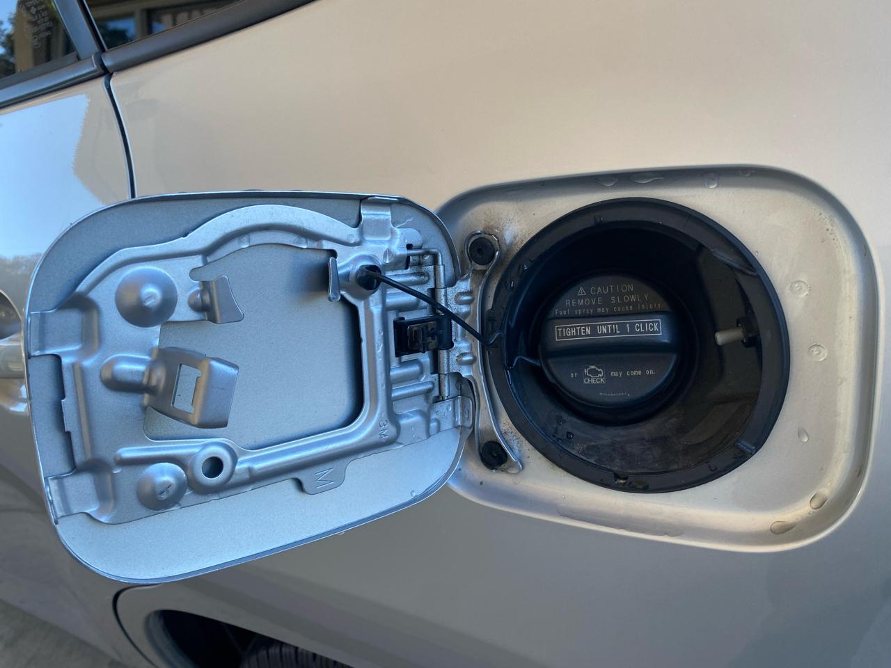 Toyota RAV4 Limited FWD 2007