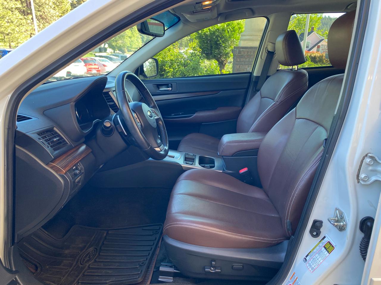 Subaru Outback 4dr Wgn H4 Auto 2.5i Limited 2013