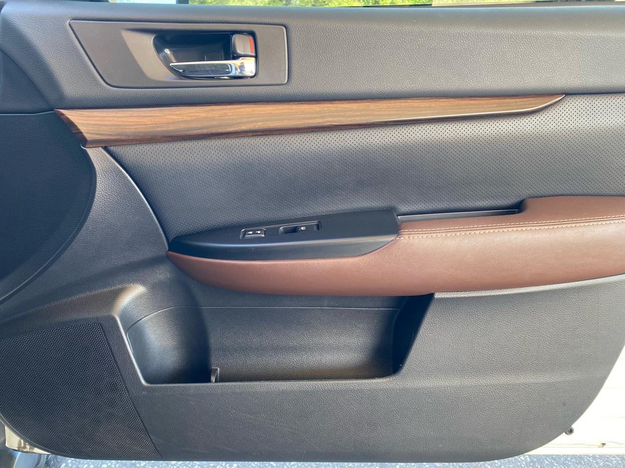 Subaru Outback 4dr Wgn H4 Auto 2.5i Limited 2013