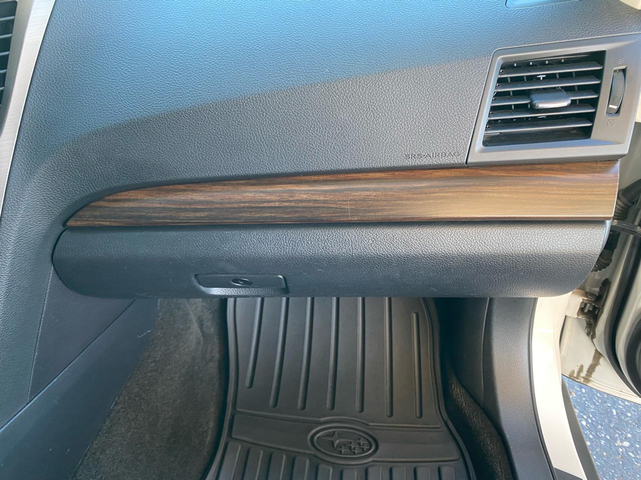 Subaru Outback 4dr Wgn H4 Auto 2.5i Limited 2013