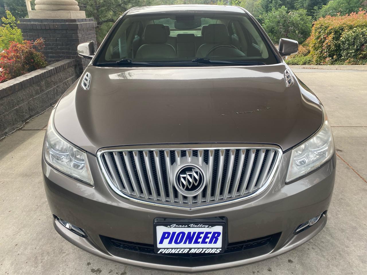 Buick LaCrosse 4dr Sdn CXL 3.0L FWD 2010