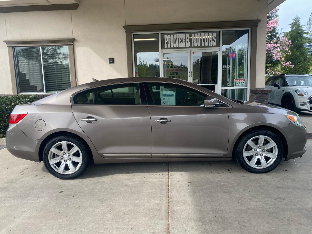 Buick LaCrosse 4dr Sdn CXL 3.0L FWD 2010