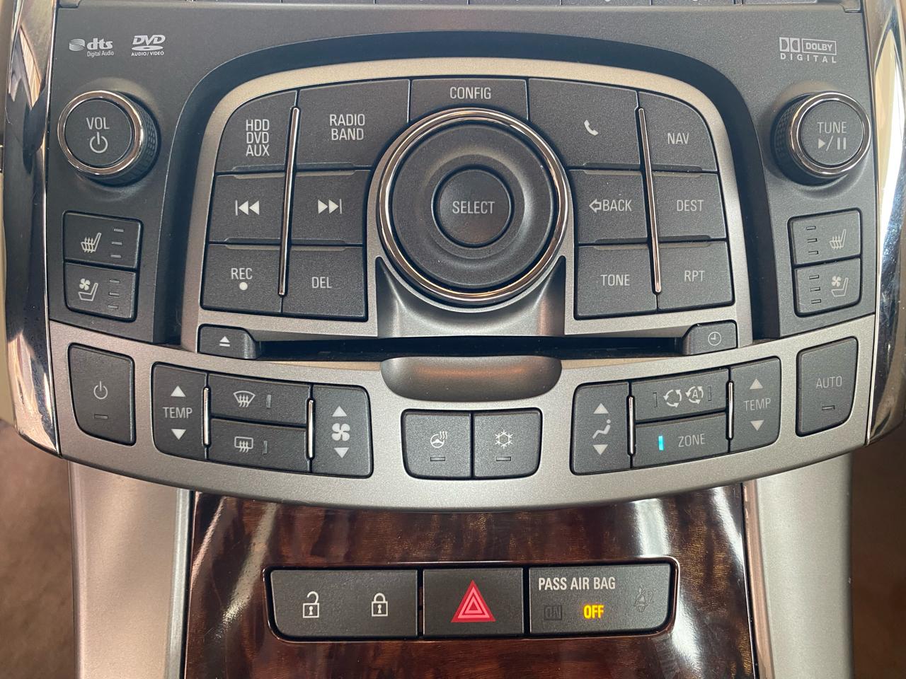 Buick LaCrosse 4dr Sdn CXL 3.0L FWD 2010