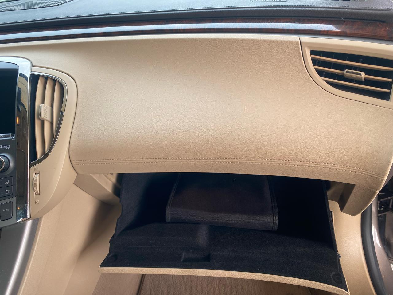 Buick LaCrosse 4dr Sdn CXL 3.0L FWD 2010